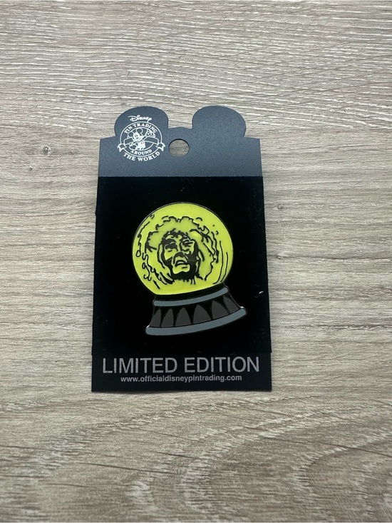 Disney Other - Disney Trading Pin featuring Madame Leota